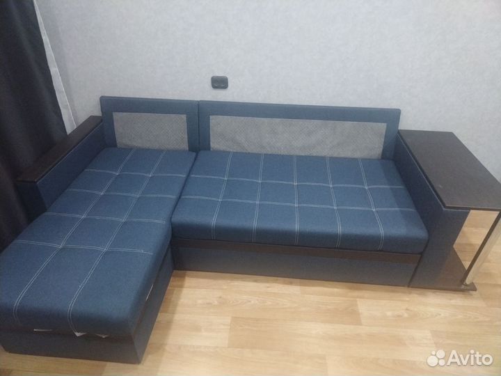 Диван угловой