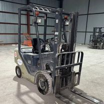 Вилочный погрузчик UN Forklift FD18T, 2011