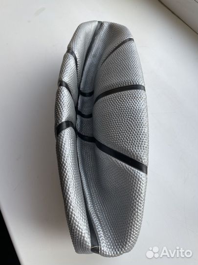 Баскетбольный мяч