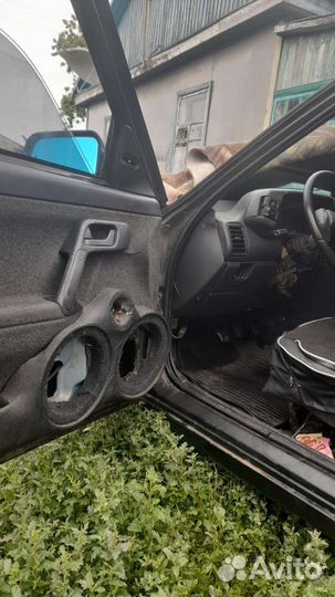 ВАЗ 2112 1.5 МТ, 2004, 239 000 км