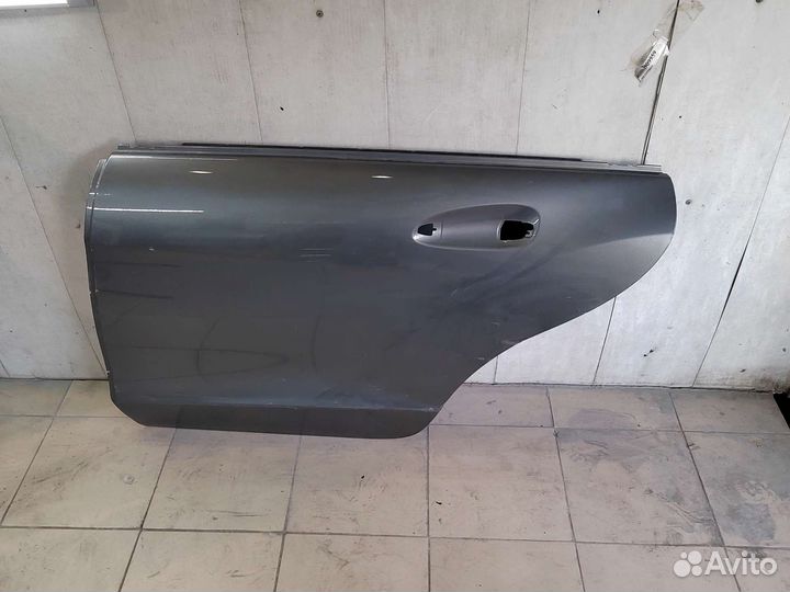 Задняя правая дверь Mercedes CLS W218