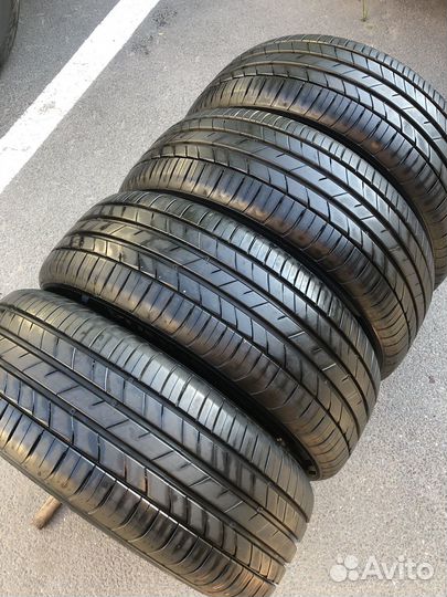 Kumho Ecsta HS52 205/55 R17