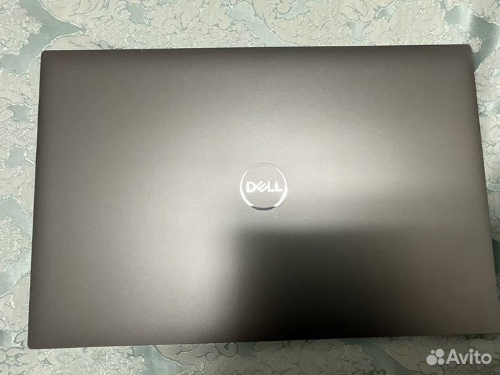 Ноутбук dell precision 5760