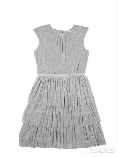 Платье нарядное на девочку 134-140 рост