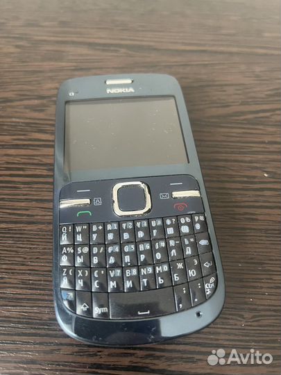 Телефон Nokia C3