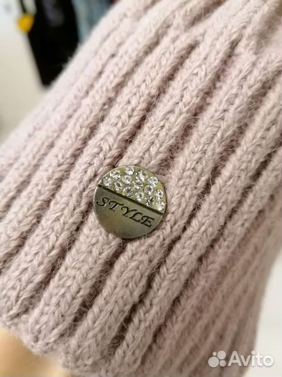 Шапка светло розовая зимняя тёплая вязаная