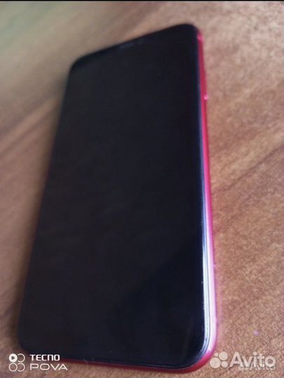 Телефон iPhone 11