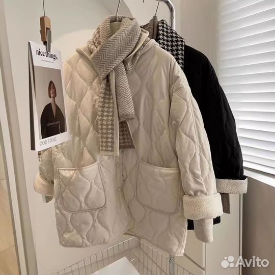 Куртка стеганная женская