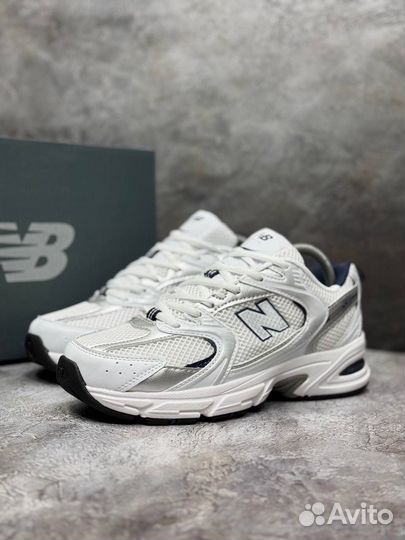 Кроссовки new balance 530