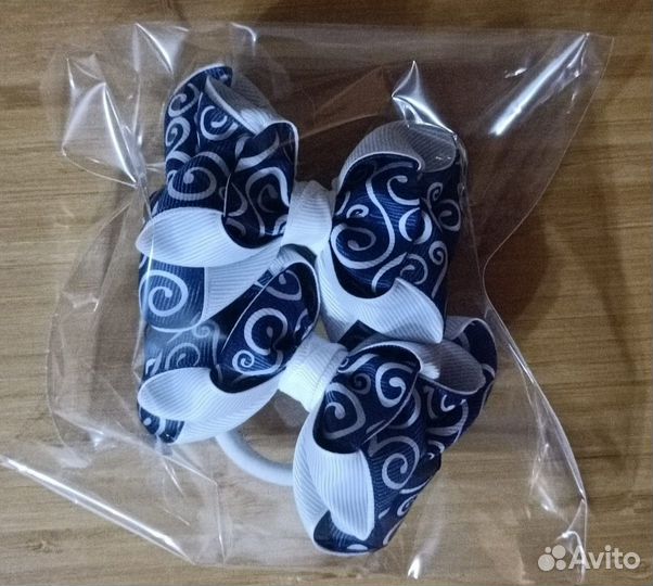 Заколочки-бантики ручной работы