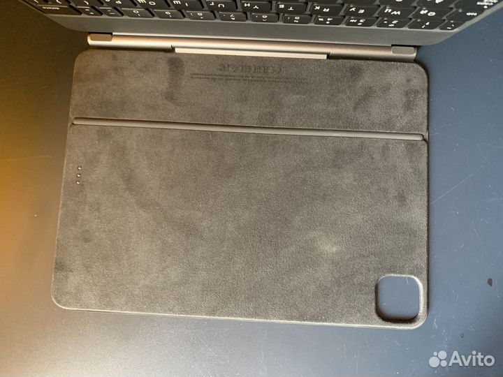 Клавиатура iPad Magic Keyboard