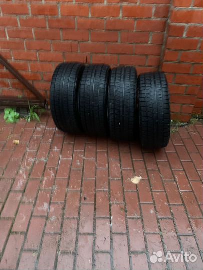 Bridgestone Blizzak Revo2 205/55 R16