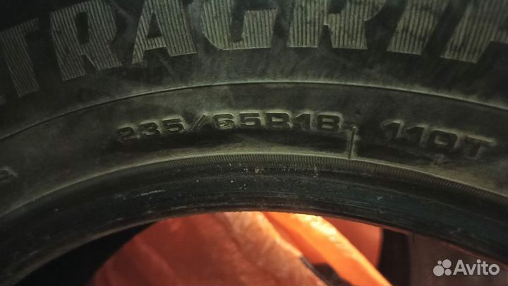 Goodyear Ultragrip Ice Arctic 235/65 R18