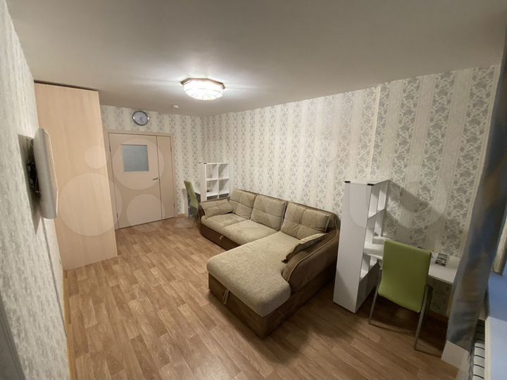 1-к. квартира, 42 м², 3/6 эт.