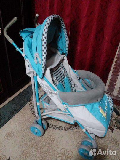 Коляска прогулочная