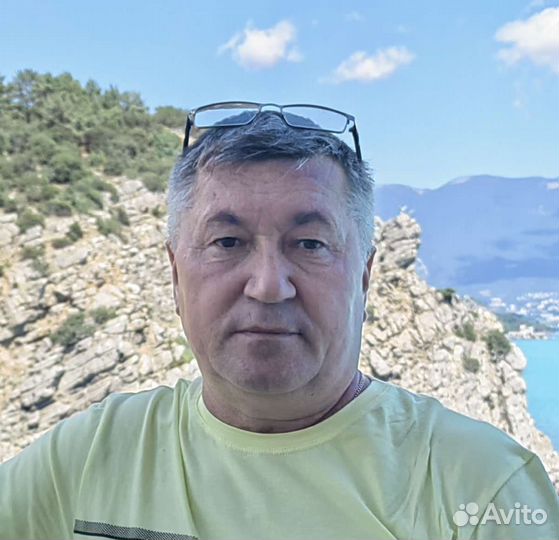 Водитель перегонщик автомобили автобусы грузовики