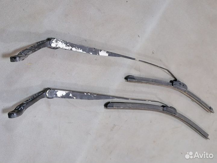 Поводок стеклоочист.Honda Civic EK 2000 прав.руль