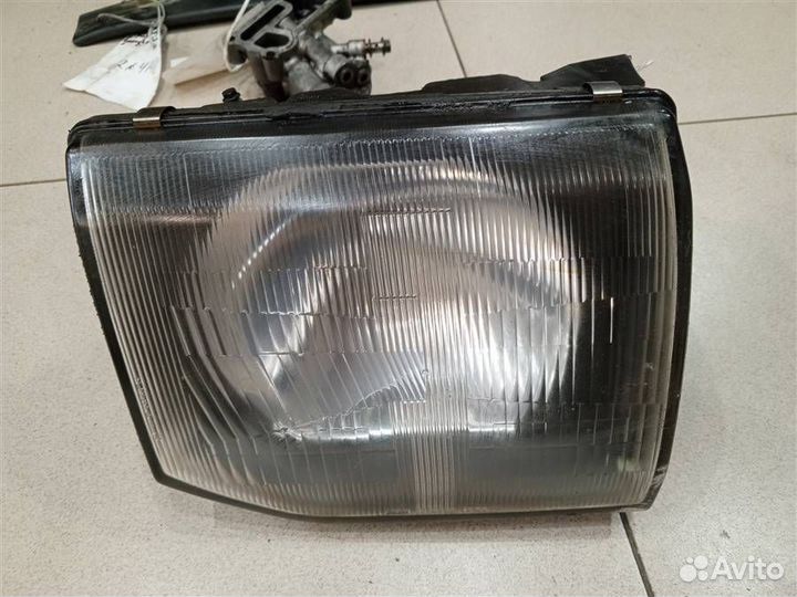 Фара правая Mitsubishi Pajero, Montero 2 1991-2004