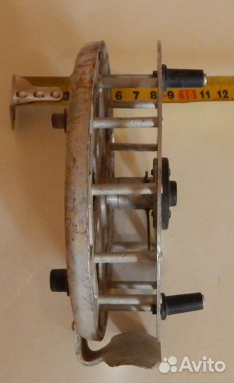 Катушка спиннинговая тнп-54.00 Оренбург 130 мм 89г