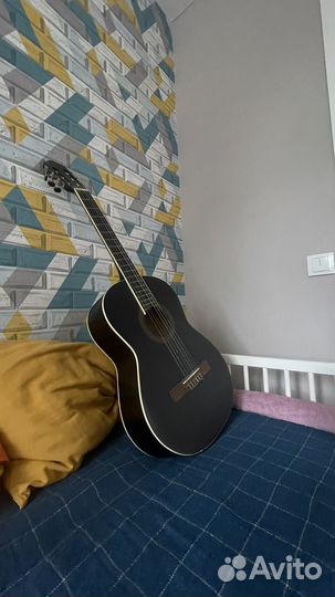 Классическая гитара бу