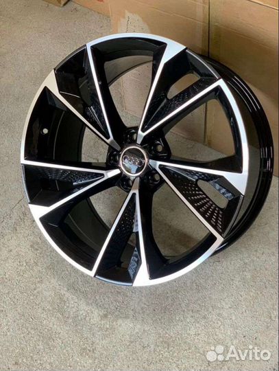 Новые диски R19 для на Audi