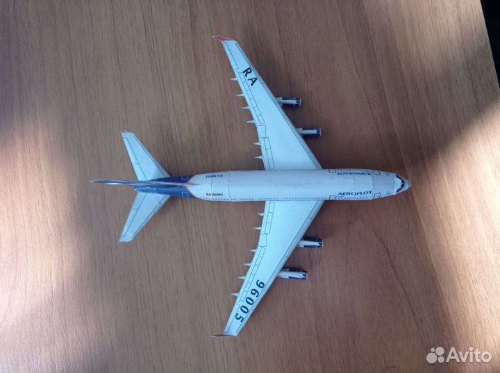 Модель самолёта Ил-96 Аэрофлот