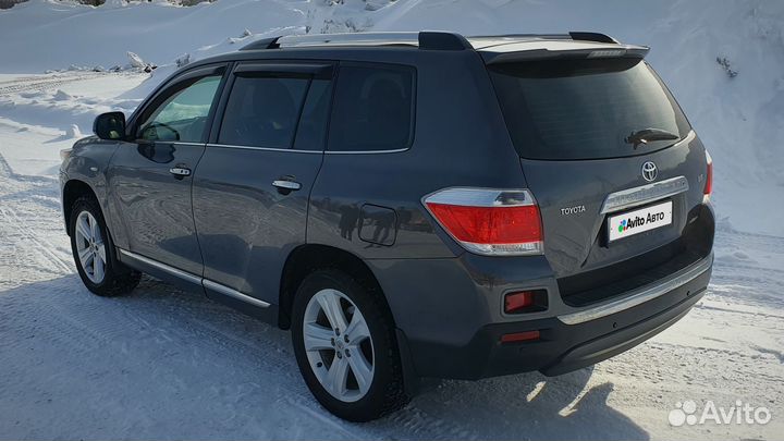 Toyota Highlander 3.5 AT, 2011, 169 000 км