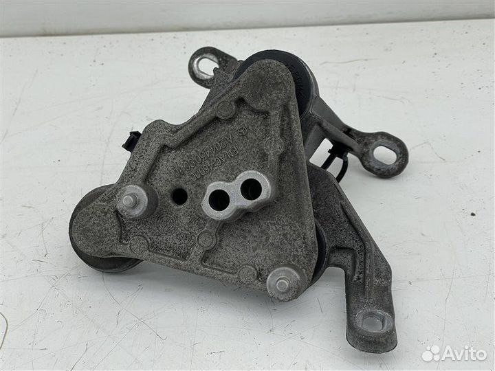 Кронштейн блока ABS Mercedes-Benz C-Class W204