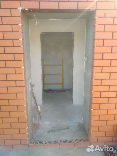 Монтаж входных дверей