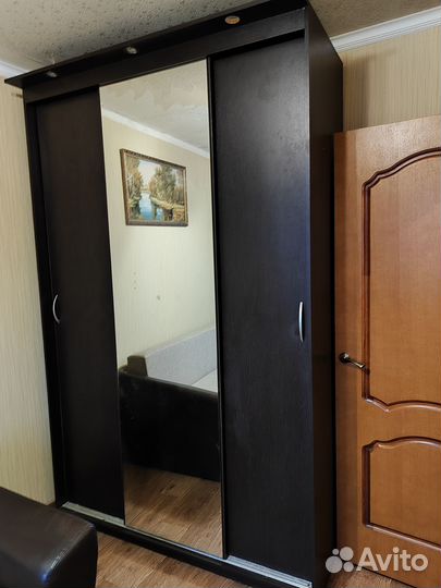 Шкаф купе с зеркалом бу