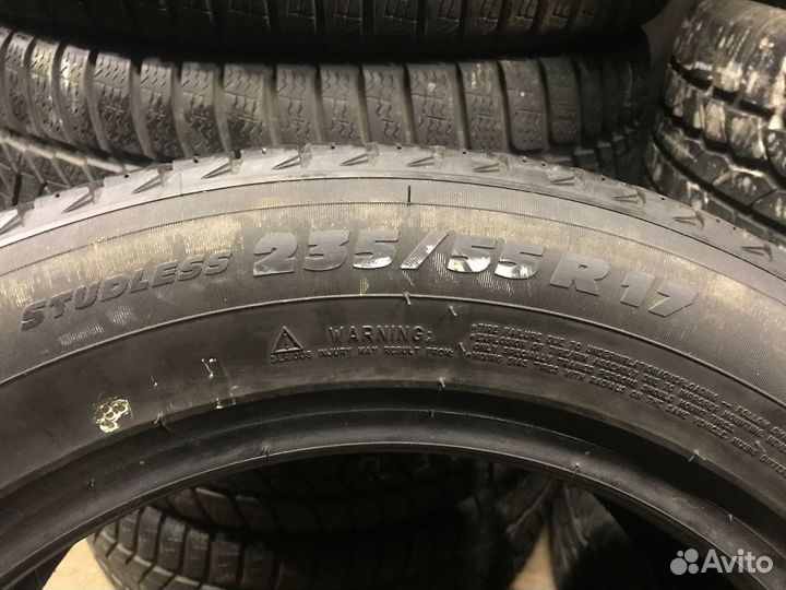 Michelin X-Ice 235/55 R17