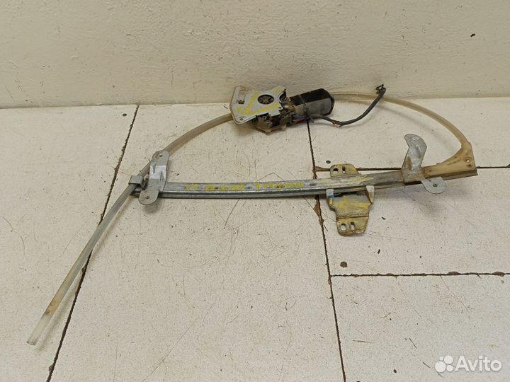 Стеклоподъемник электрический задний левый