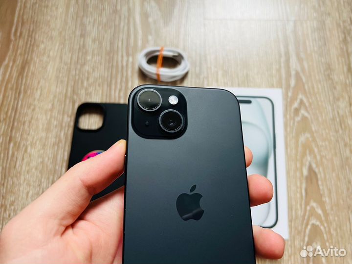 iPhone 15, 128 ГБ