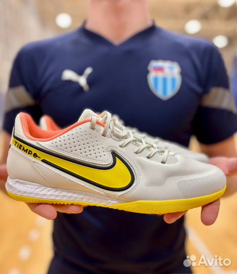 Футзалки Nike Tiempo Legend 9 YellowRed Sole