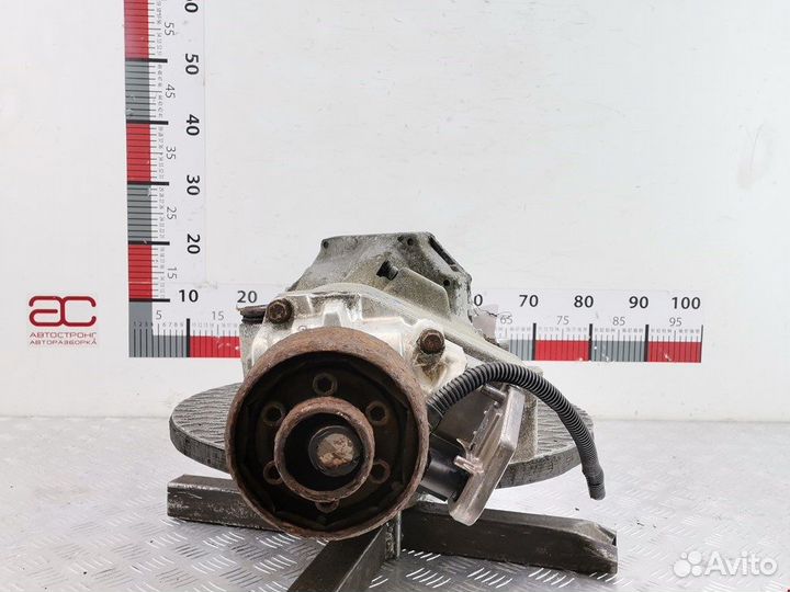 Редуктор для Volvo XC90 1 30686160