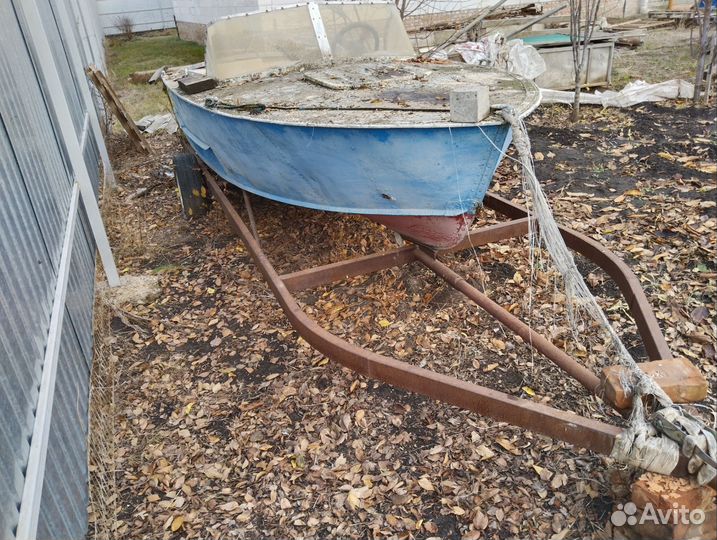 Лодка прогресс с прицепом