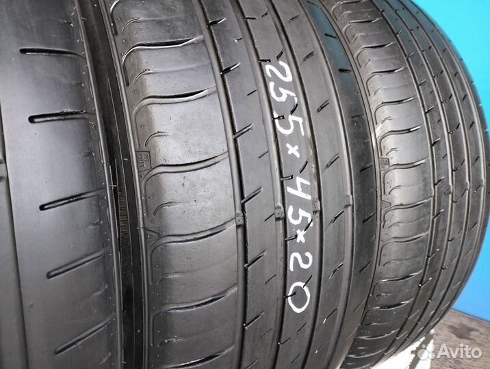 Nexen N Fera RU1 255/45 R20 99V