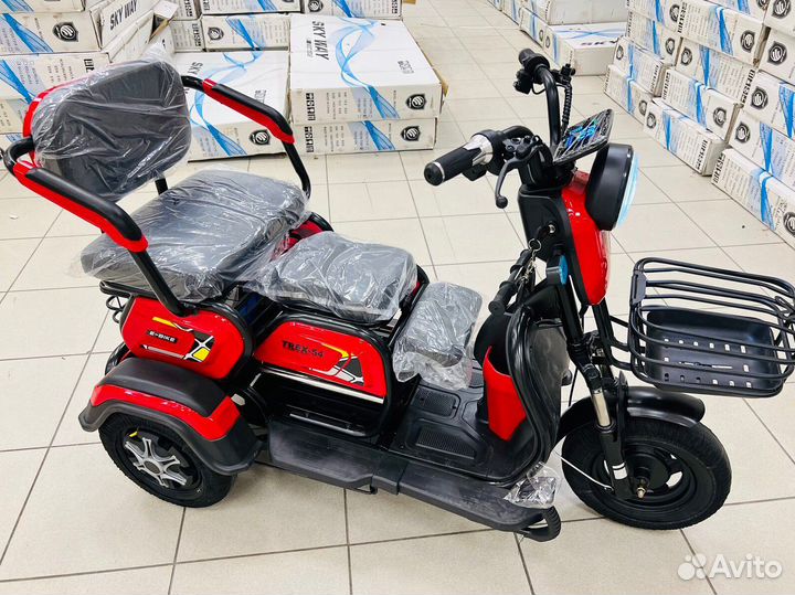 Трицикл трехместный 1000вт