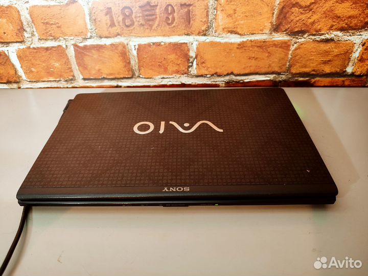 Sony Vaio PCG-6122V - Core 2 Duo T9900 \ 2 Озу \