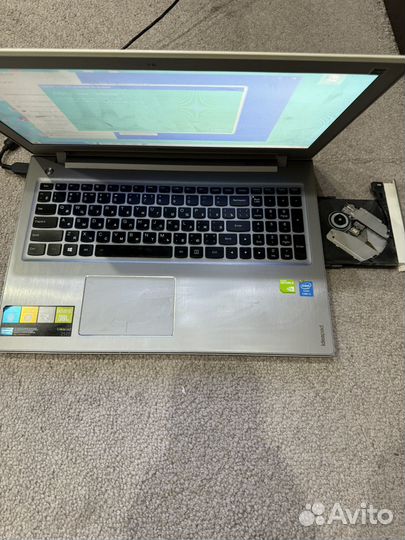 Ноутбук lenovo
