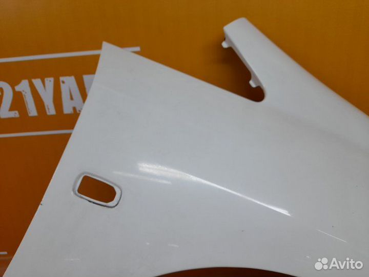 Крыло переднее правое Toyota Corolla Spacio