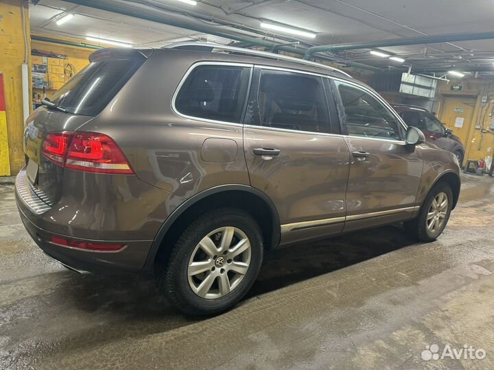 Volkswagen Touareg 3.6 AT, 2011, 229 100 км