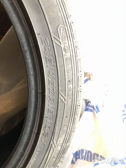 Dunlop SP Sport Maxx 050+ 245/45 R19