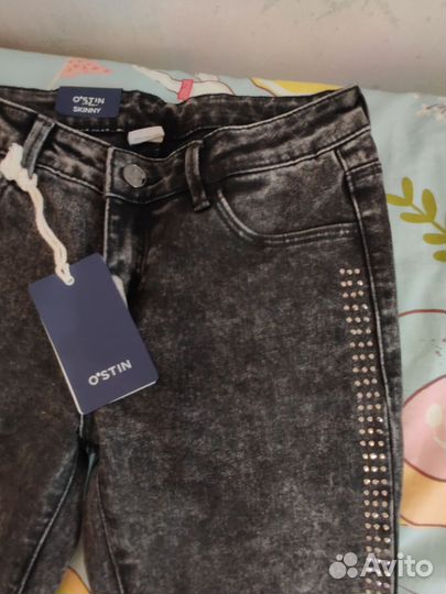 Новые джинсы со стразами 152-158 ostin