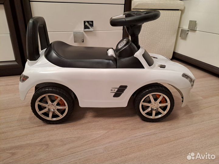 Пушкар-Каталка детская Mercedes (лицензия)