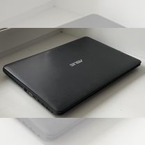 Asus x751l 17.3/i3-4010u/6gb/128ssd