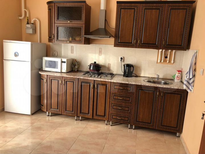 2-к. квартира, 63 м², 1/4 эт.