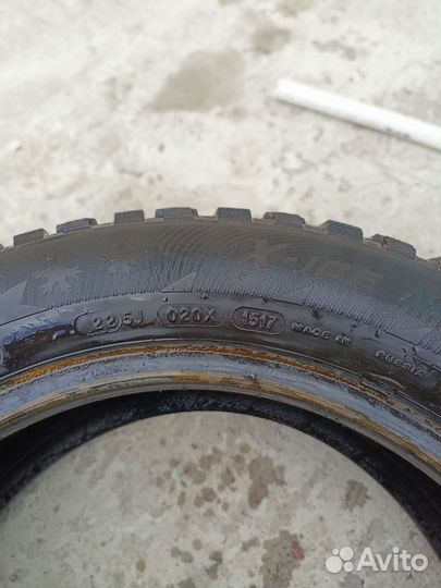 Michelin X-Ice North 2 185/60 R15 и диски R15