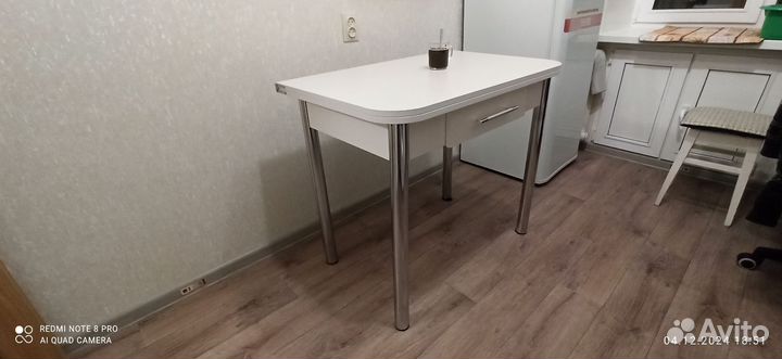Кухонный стол раскладной новый