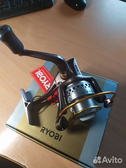 Спинниговая катушка Ryobi zauber 2000